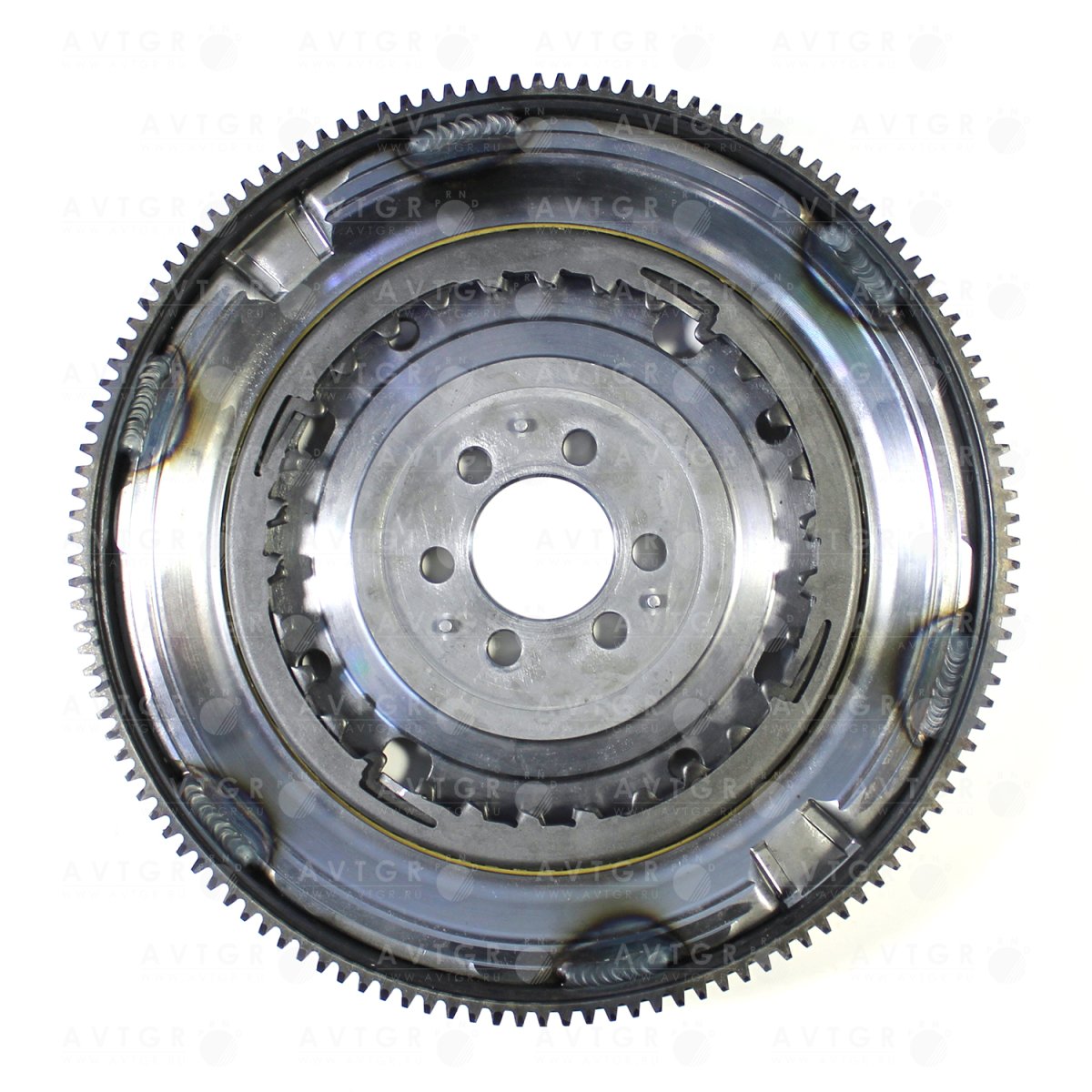 Маховик 14207101