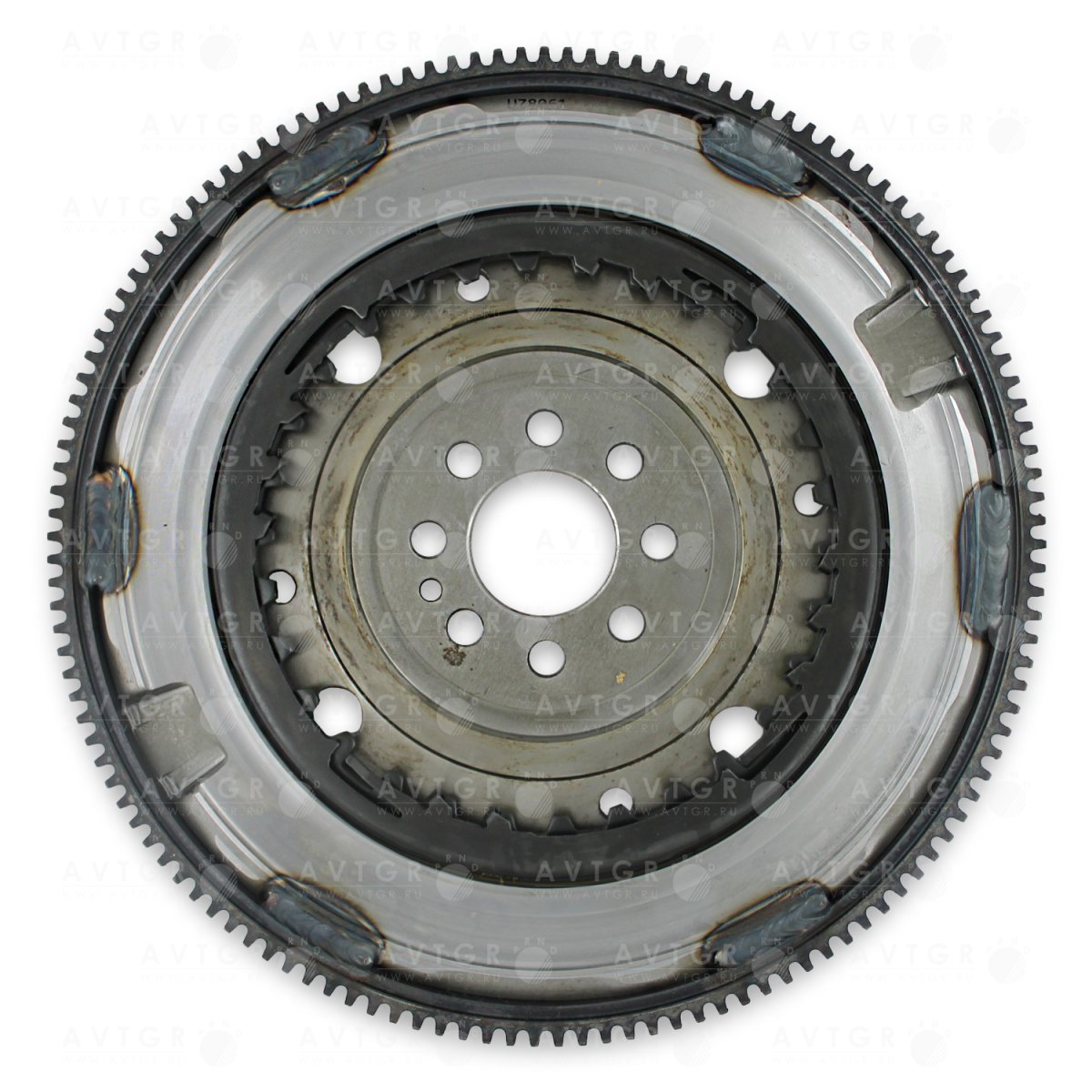 Маховик 14207122