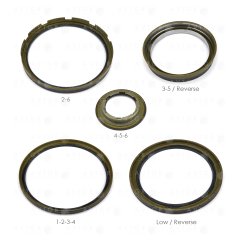 Комплект поршней 40454006